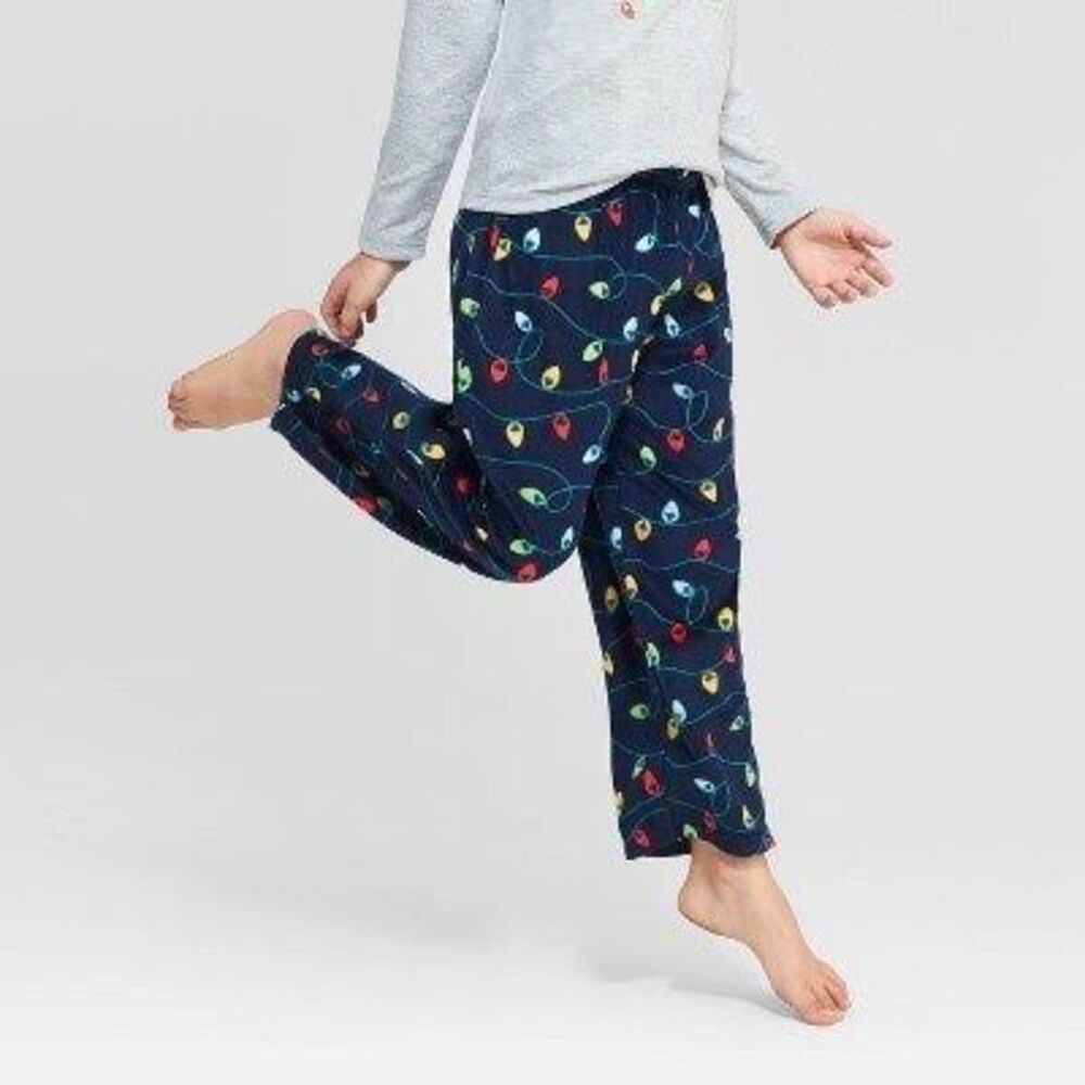 Wonders Holiday Twinkly Lights Pajamas